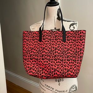 Large shopper